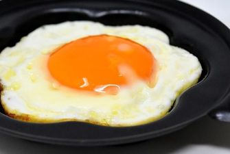 Рецепт яєчні з хрусткими краями і рідким жовтком: як приготувати ідеальний сніданок