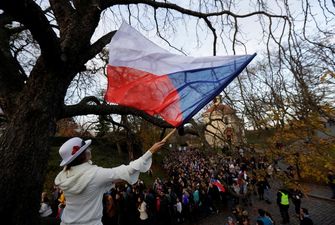 У Празі сьогодні відзначають 30-річчя Оксамитової революції