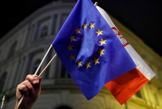 Європарламент вимагає від Польщі скасувати законопроєкт про криміналізацію сексуальної освіти