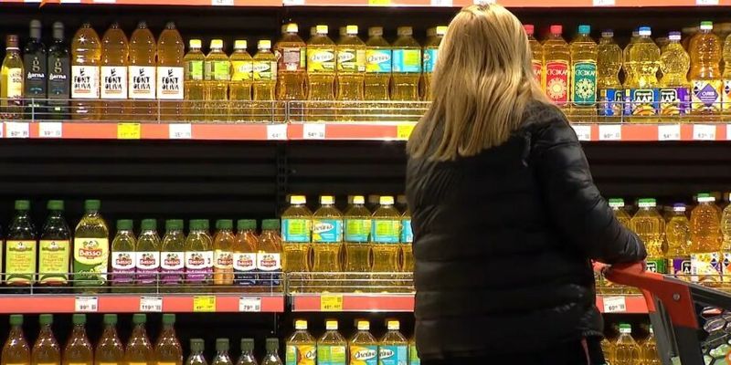 Главный покупатель украинского подсолнечного масла снизил пошлины: что будет с ценами
