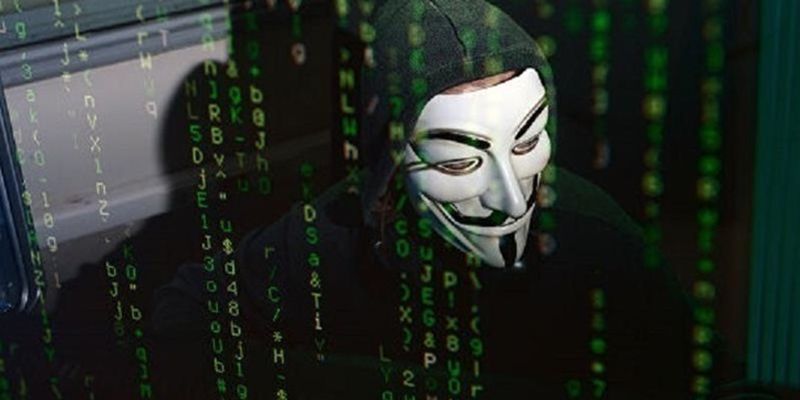 Anonymous взломали в России один из банков