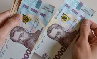 В НБУ спрогнозировали, когда после падения в Украине начнут расти зарплаты