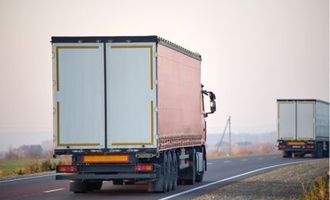 Ассоциация международных автоперевозчиков: на Закарпатье задерживают водителей грузовиков и мобилизуют — что говорят в ТЦК