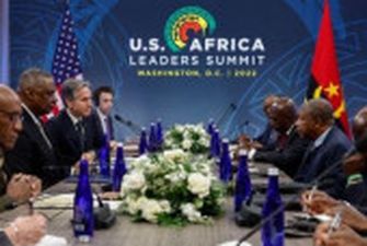 Голова Міноборони США попередив Африку, що росія та Китай дестабілізують континет