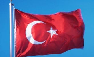 Турция отправила в Черное море подводную лодку