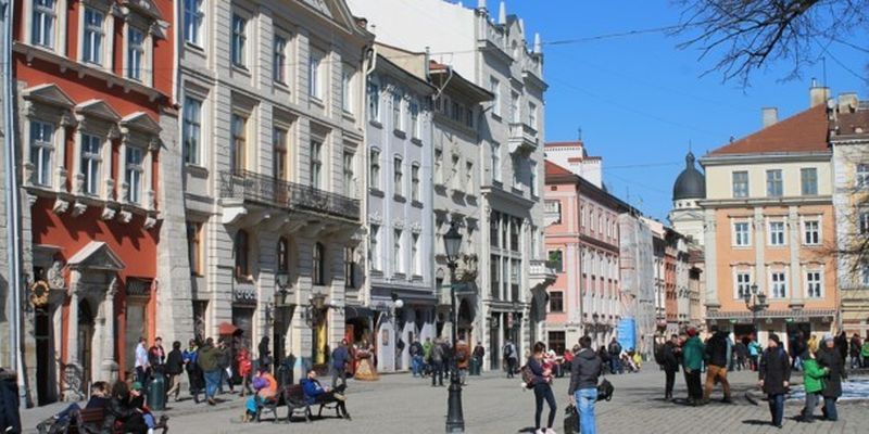 Украина существенно увеличила доходы от туризма