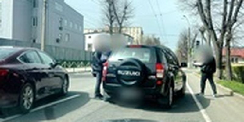 В Хмельницкой области задержан член ВВК, требовавший 40 тыс. грн взятки