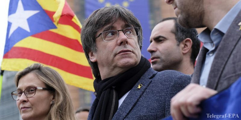 В Бельгии беглый экс-глава правительства Каталонии сдался властям
