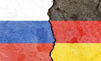 Германия осудила Россию за кибератаку на партию Олафа Шольца — FT