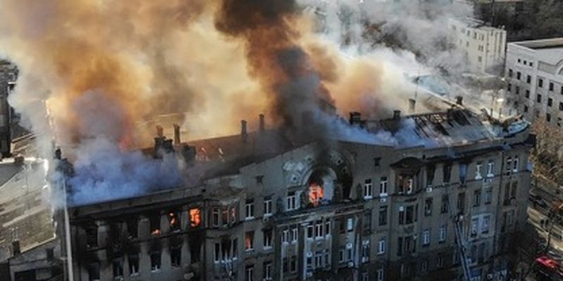 Замурованный выход и ручная сигнализация: шокирующие подробности пожара в колледже Одессы /В распоряжении "Апострофа" оказался отчет комиссии по трагедии в Одессе