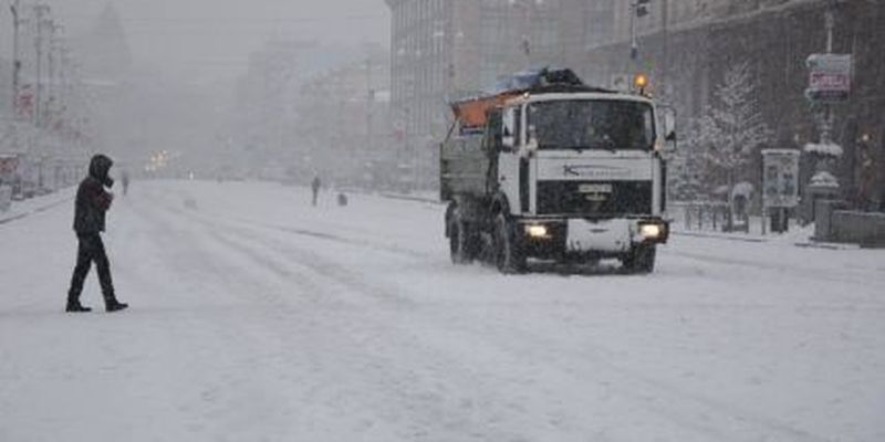 Этой ночью движение грузовиков по Киеву могут запретить: в чем причина