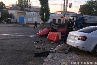 В Краматорске столкнулись две легковушки: в результате ДТП пострадали 3 взрослых и 3 детей