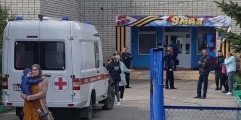 В России мужчина пришел в детский сад и убил двух детей