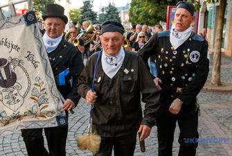 Мукачево устроит четвертый парад трубочистов