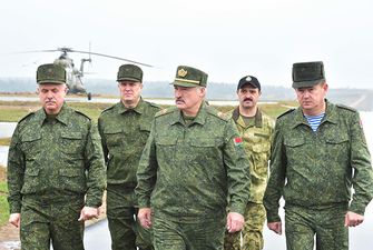 "Не провоцируйте нас": у Лукашенко заверяют, что не собираются нападать на Украину