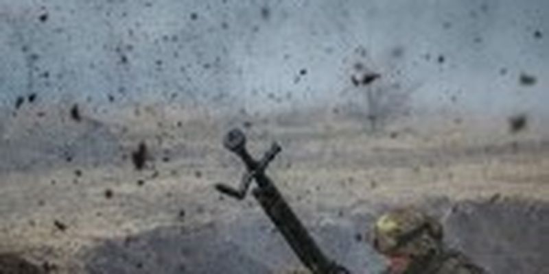 Окупанти обстріляли 2 райони в Дніпропетровській області: є руйнування та поранені