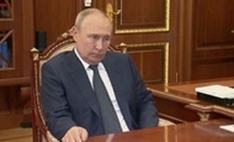 СМИ: Путин после теракта не выходит на публику, но связался с Лукашенко