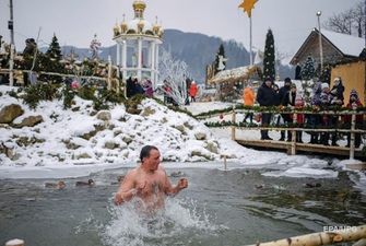 Крещение 2022: зоны для купания в Киеве и полезные советы