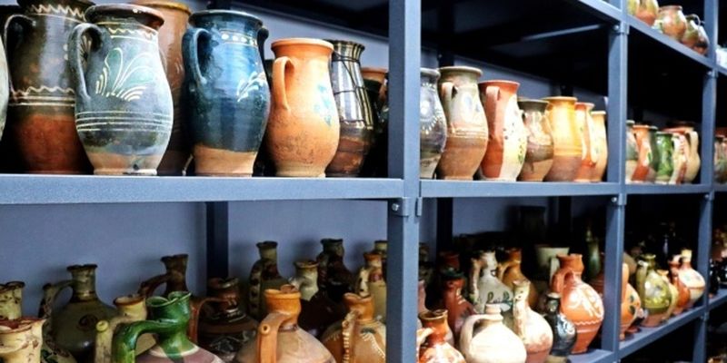 В Закарпатском музее народной архитектуры и быта модернизировали хранилище керамики