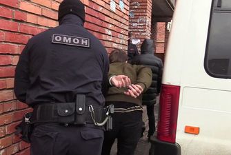 В России силовики отчитались о задержании 106 "неонацистов" из группировки МКУ