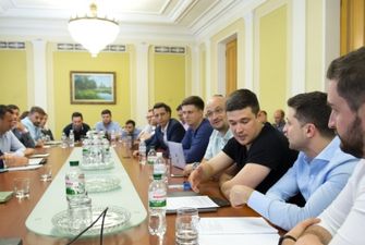 Зеленский изменил список госэкспертов по вопросам тайн