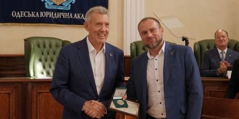 Скандал в Одессе: директор управления НАБУ получил награду от Кивалова, дело которого расследует
