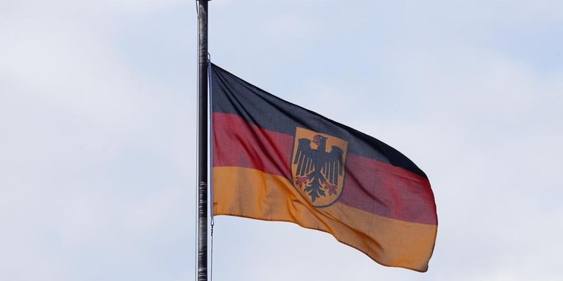 Парламент Германии провалил голосование за решение о поставке танков Украине
