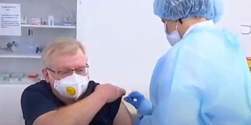 В Киеве началась вакцинация
