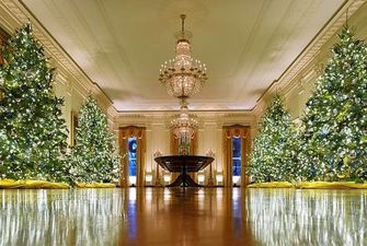 Праздник к нам приходит: В Белом Доме уже нарядили елки, а это значит, что Новый год совсем скоро!