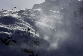 В австрійський Альпах під лавиною загинули двоє туристів