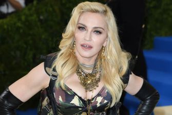 Мадонна відзначила 61-й день народження гарячими танцями у військовій формі: "Мадам-генерал 4 зірки"