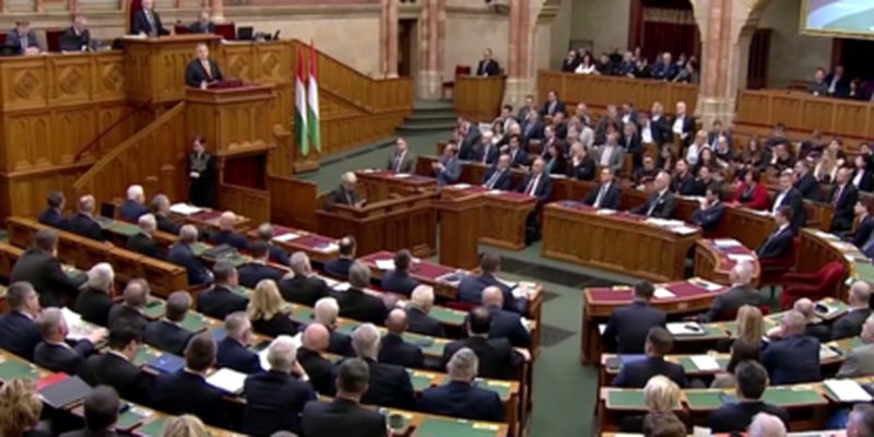 Отставка президента и вступление Швеции в НАТО: Будапешт принял окончательные решения