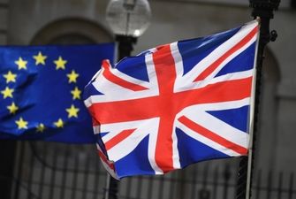 Евросоюз приостанавливает два судебных Brexit-иска против Британии