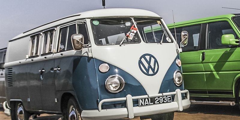 В Украине появился новенький с иголочки Volkswagen Bus T1 Camper Van