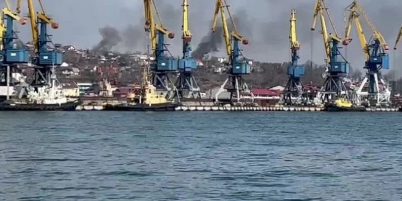 Основным приоритетом захватчиков в Мариуполе является порт