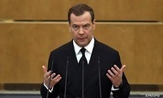 Медведев ответил на отказ Украины от "перемирия"