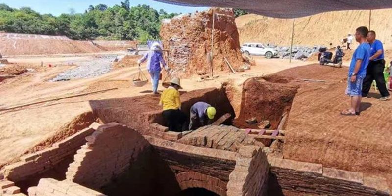 В Китае обнаружили гробницы возрастом около 1900 лет