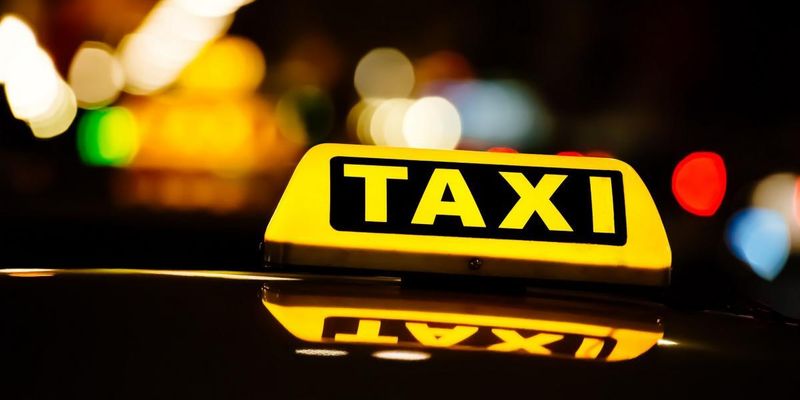 В Україні можна буде поскаржитися на водіїв таксі через обслуговування недержавною мовою
