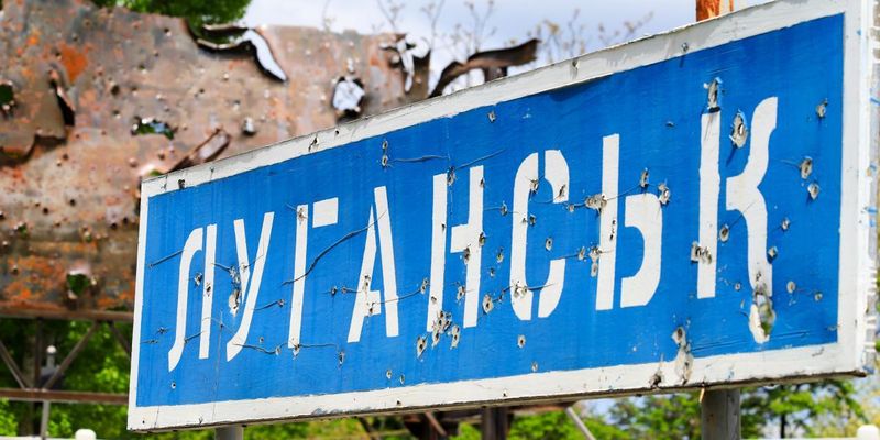 Россияне превратили поселок на Донбассе в сплошное пожарище: как выглядит "русский мир"
