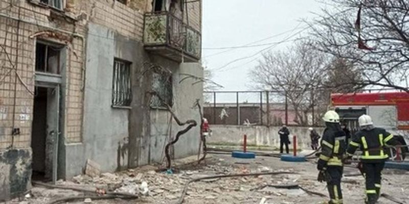 Мужчину выбросило из окна: в Одессе прогремел мощный взрыв в жилом доме