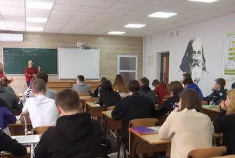 Кабмин предлагает отменить итоговую аттестацию школьников в Украине в 2023 году