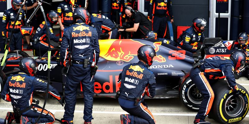 Как побить рекорд пит-стопа команды Red Bull Racing?