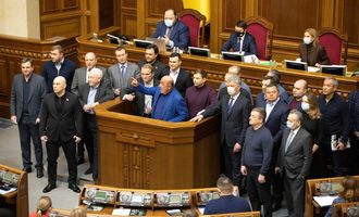 Арахамия, Шуляк, Тимошенко и еще почти 70 нардепов не хотят выгонять из Рады ОПЗЖ, — ЧЕСНО