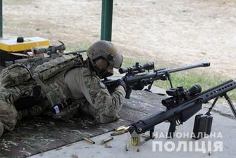 Полицейские Киева провели учения в обстановке, приближенной к боевой