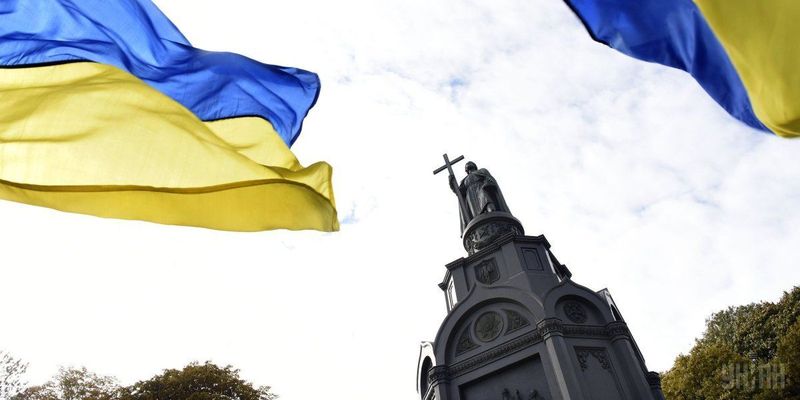 NRC Handelsblad: Украина стала «Диким Востоком» для технологов вроде Манафорта и Джулиани