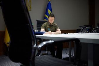 Зеленський утворив низку військових адміністрацій на Луганщині: голова області пояснив причину