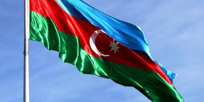 Україна депортувала до Азербайджану блогера Ісаєва