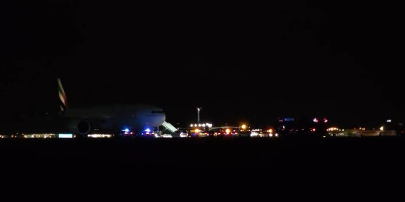 В Польше заявили о взрывчатке на борту самолета, летевшего из Дубаи