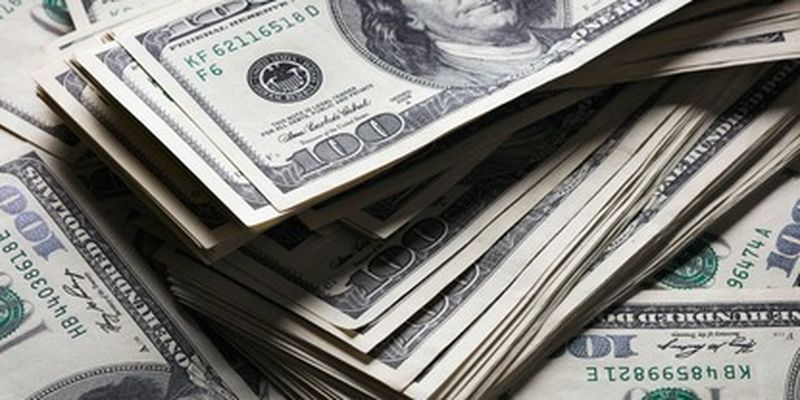 Курс доллара к гривне обновил максимум за четыре года: сколько стоит