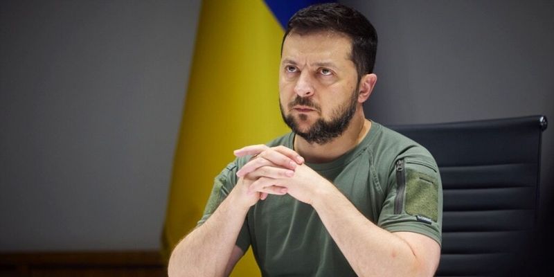 Зеленский распустил делегацию Украины в Трехсторонней контактной группе